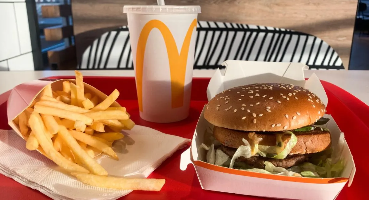 Daily McDonald’s Effects: What Happens To Your Body When You Eat McDonald’s Every Day